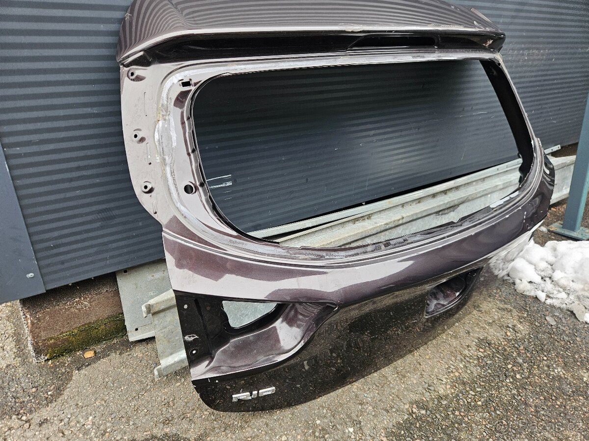 Kia Rio páté dveře viko kufru - 2