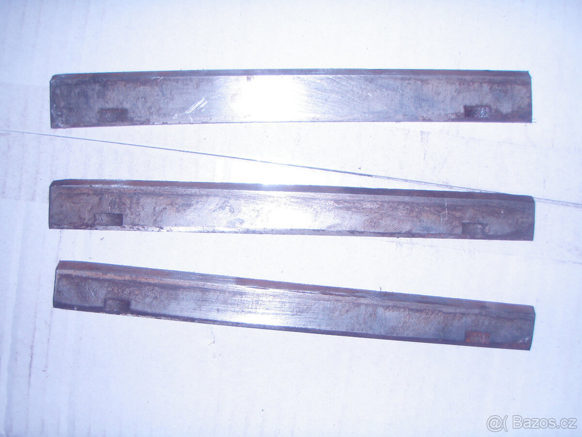 Hoblovka NAREX - tři nože, přidavné zařizení cirkulárka - 2