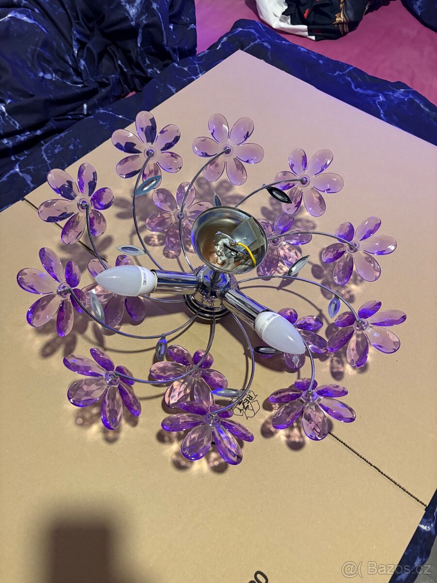 Novy,nepouzity lustr - 2