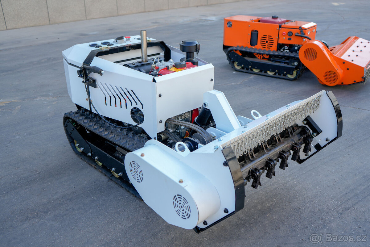 RC ovládana svahová cepáková mulčovací sekačka GKK 80-C - 2