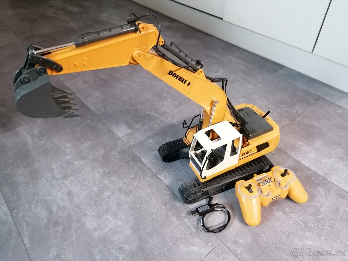 RC Bagr Hulna Double e 561 - 2