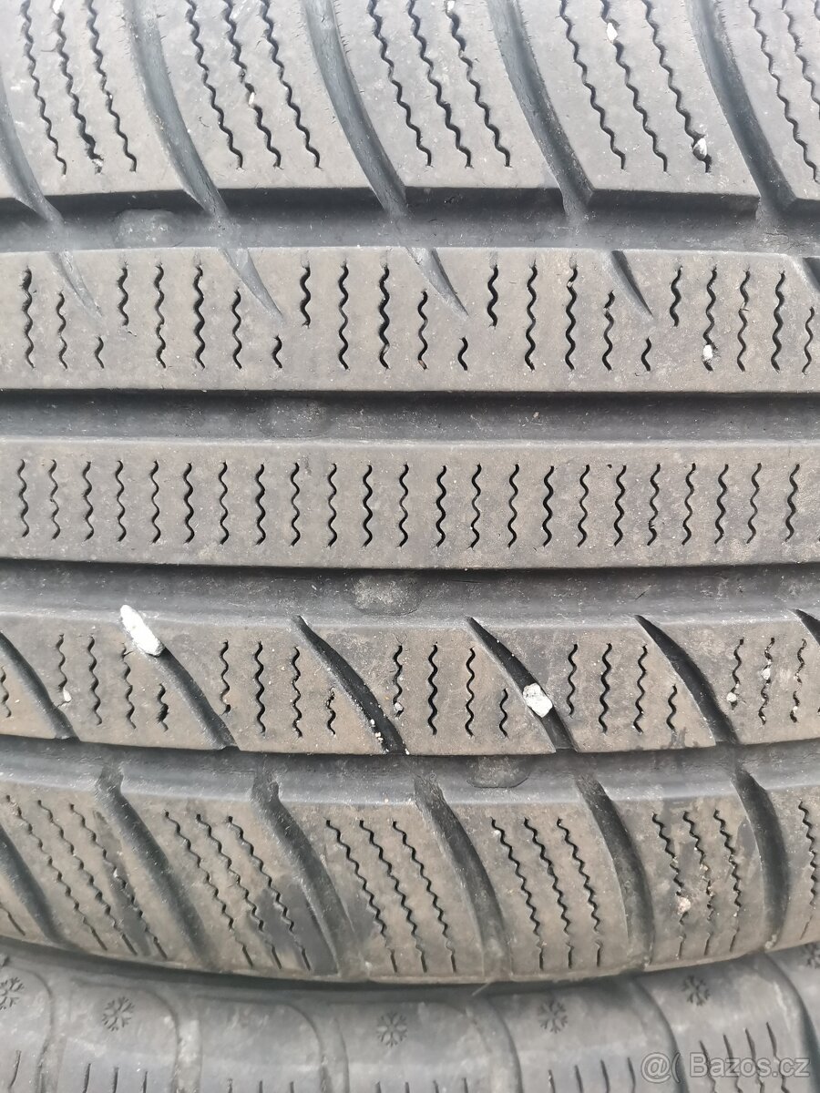 zimní pneu 225/55 R17 Tomket - 2