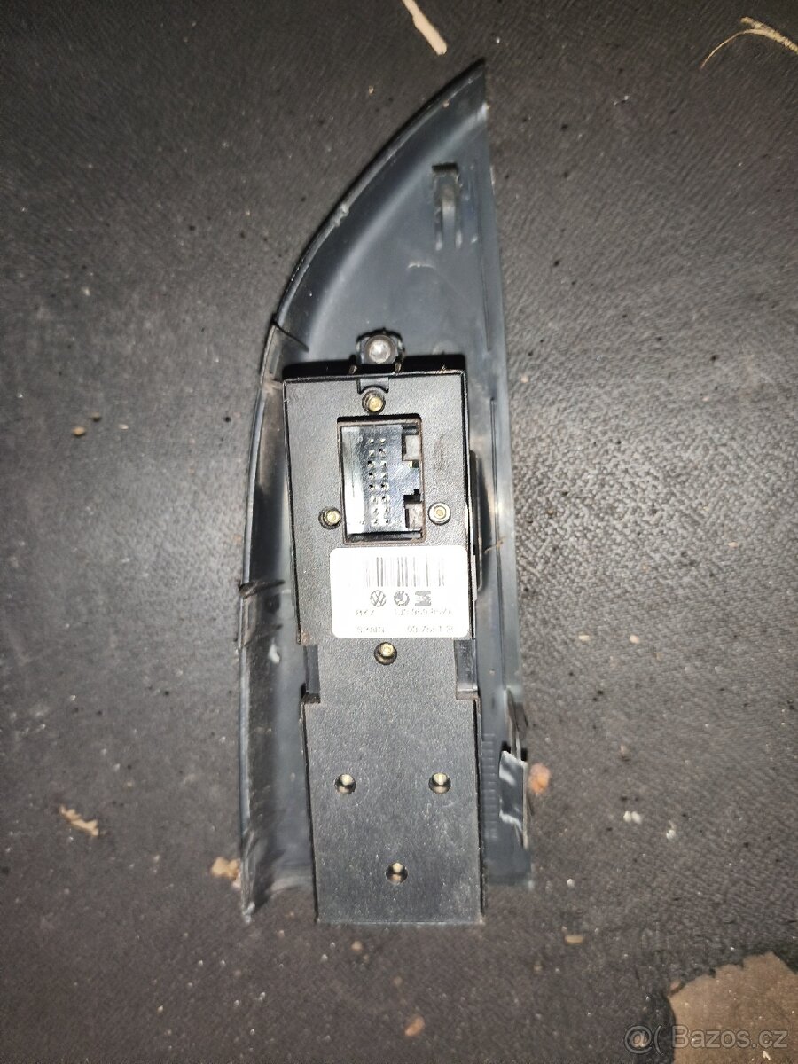 Škoda Fabia I Panel ovládání oken (řidič) - 2