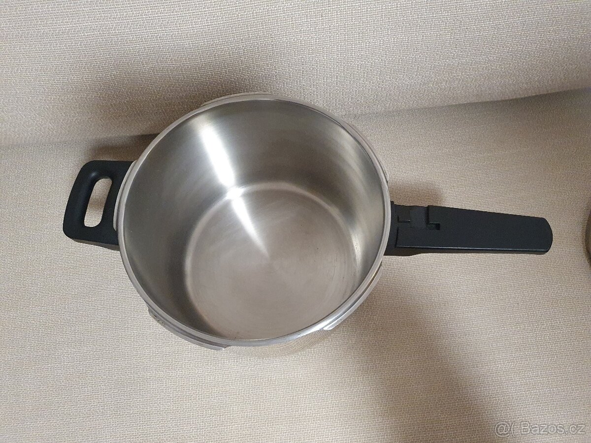 Tlakový hrnec - 2