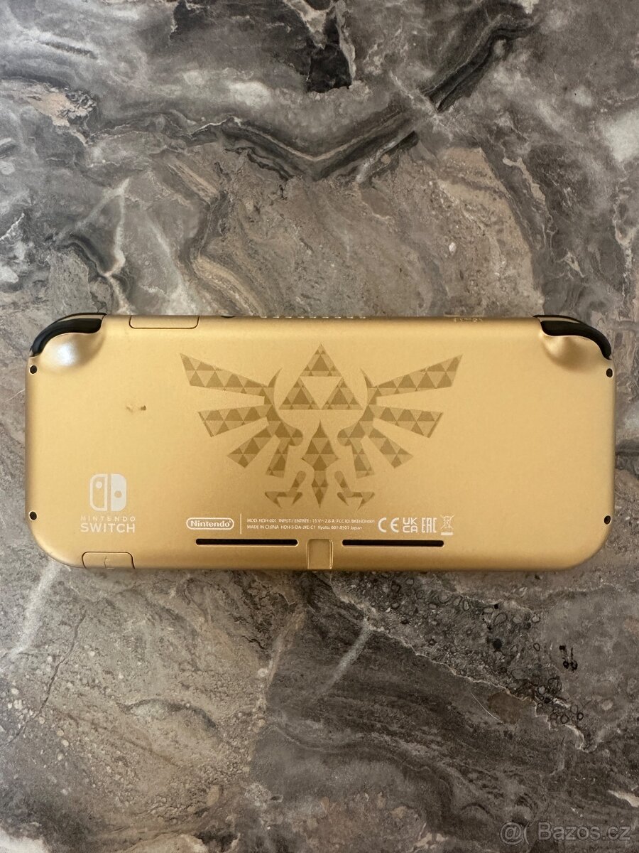 Nintendo Switch Lite - Hyrule Edition - 2