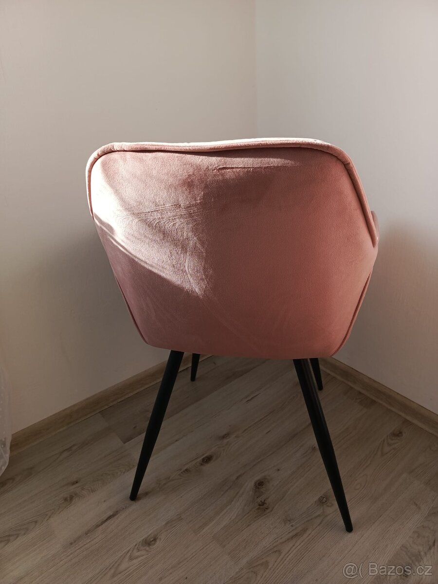 Zanovní křeslo - 2