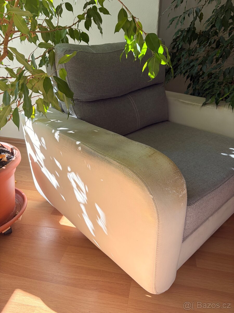 Daruji kreslo za odvoz - 2