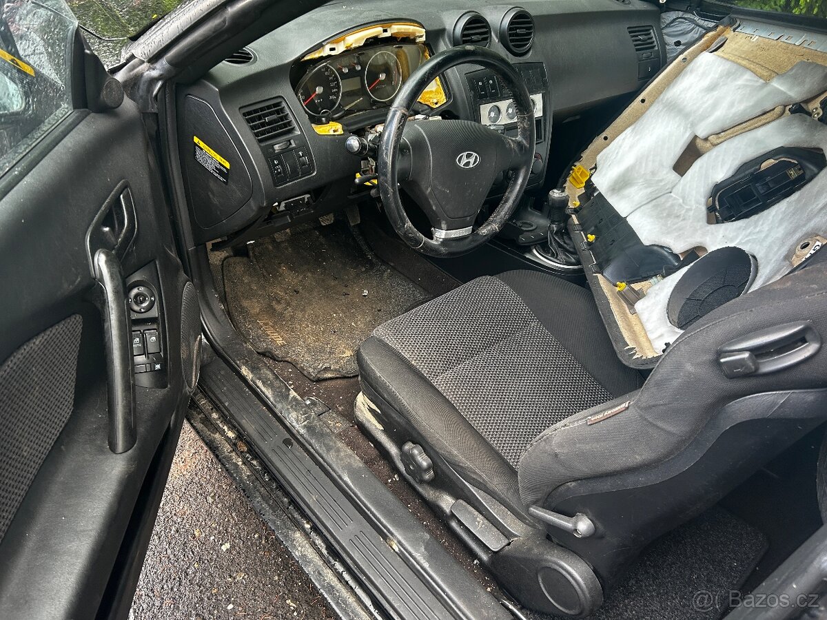 Hyundai coupe - 2