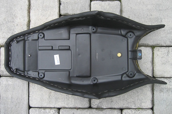 sedlo sachs 125 v2 roadster - 2