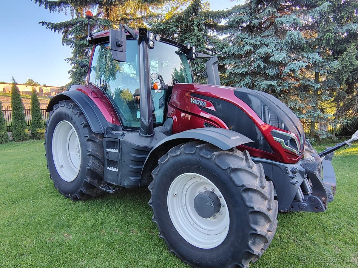 Traktor VALTRA T175 ACTIVE POWERSHIFT 2023 - 2