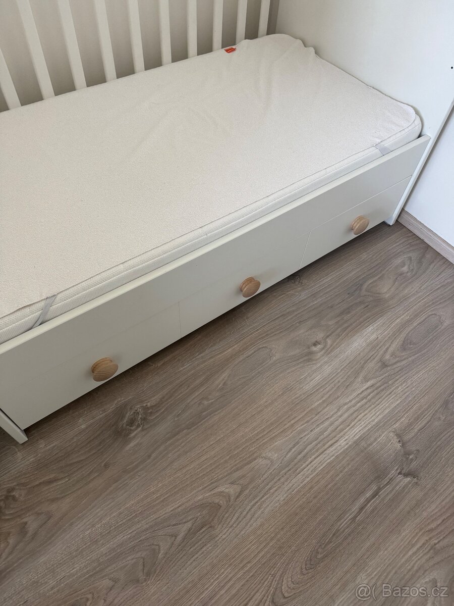 Postýlka GONATT včetně matrace a zábrany - 2