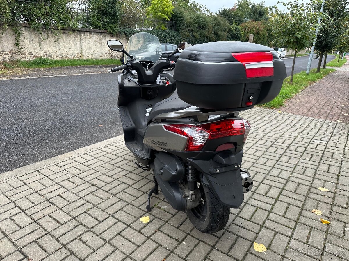 Kymco Downtown 125, cz doklady - 2