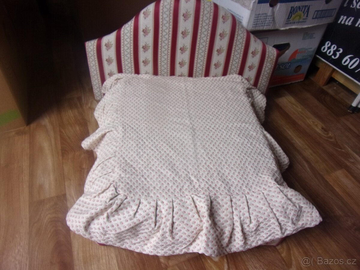 Prodám postýlku pro malého psa,kočku. - 2