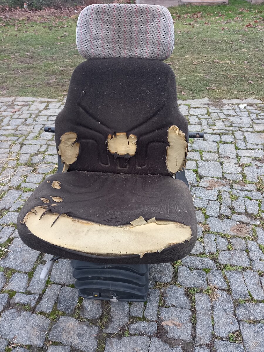 Sedačka do traktoru - 2