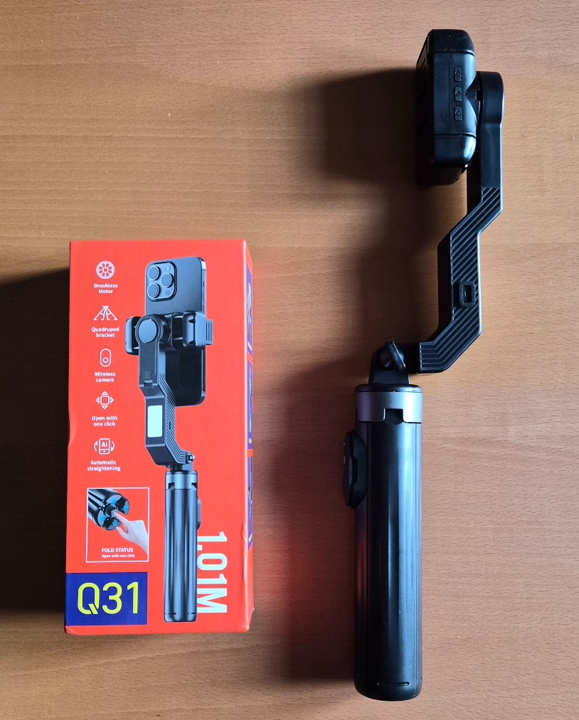 Selfie tyč s bluetooth ovl.,gyroskopem a osvětlením - 2