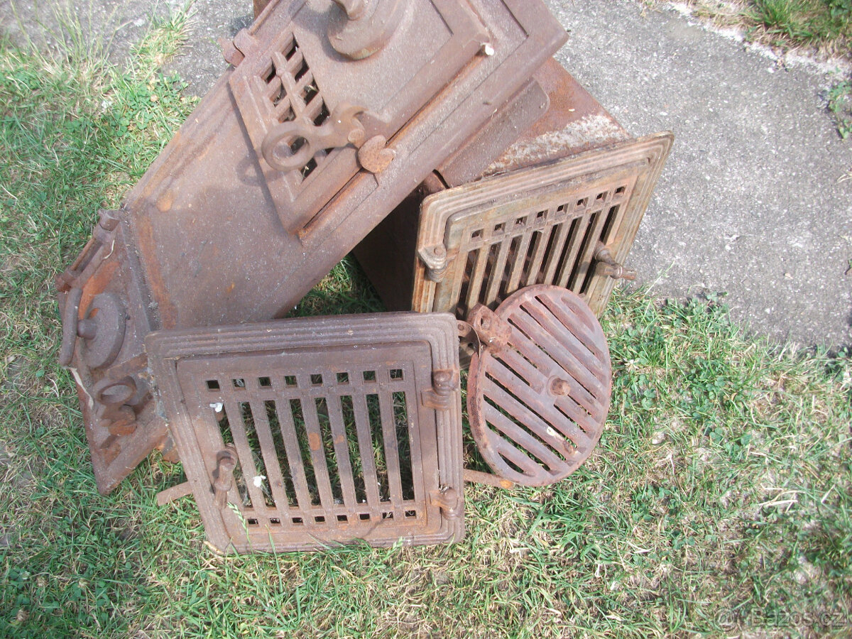 Kování na sloupová kamna - 2