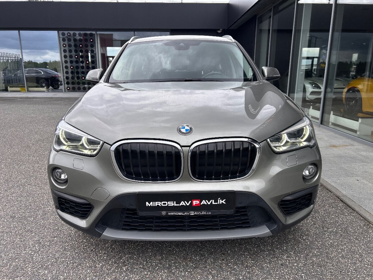 Prodám BMW X1 sDrive18i - 2
