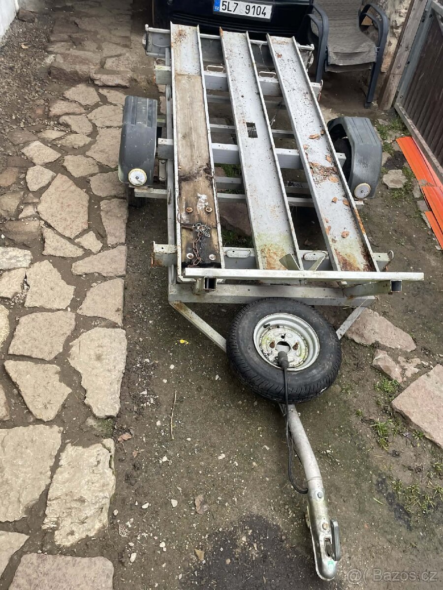 přívěsný vozík na motorky - 2
