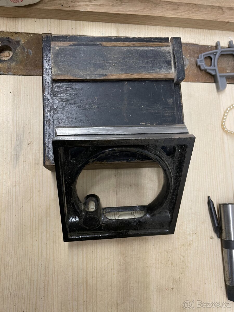 Strojní vodováha ,vrtací hlavičky - 2