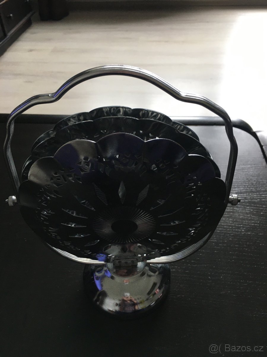 Rozkládací podnos. - 2