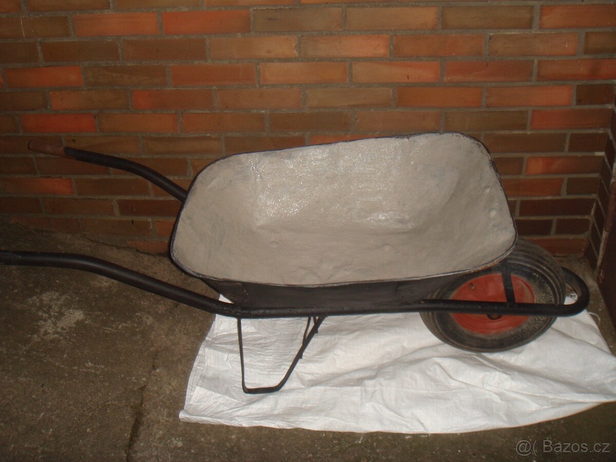 Nářadí na stavbu. - 2