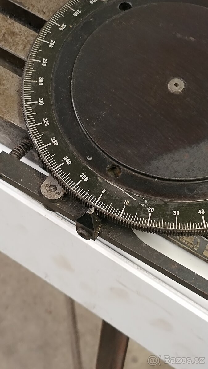 Vrtací přípravek Narex - 2