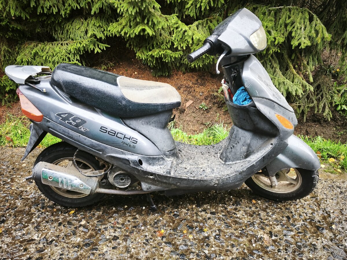 Skútr Sachs er 50 - 2