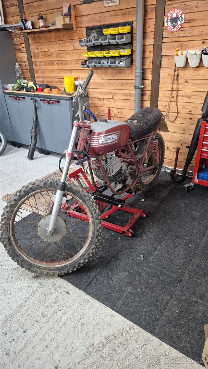 Aermacchi Harley-Davidson rc125 - 2