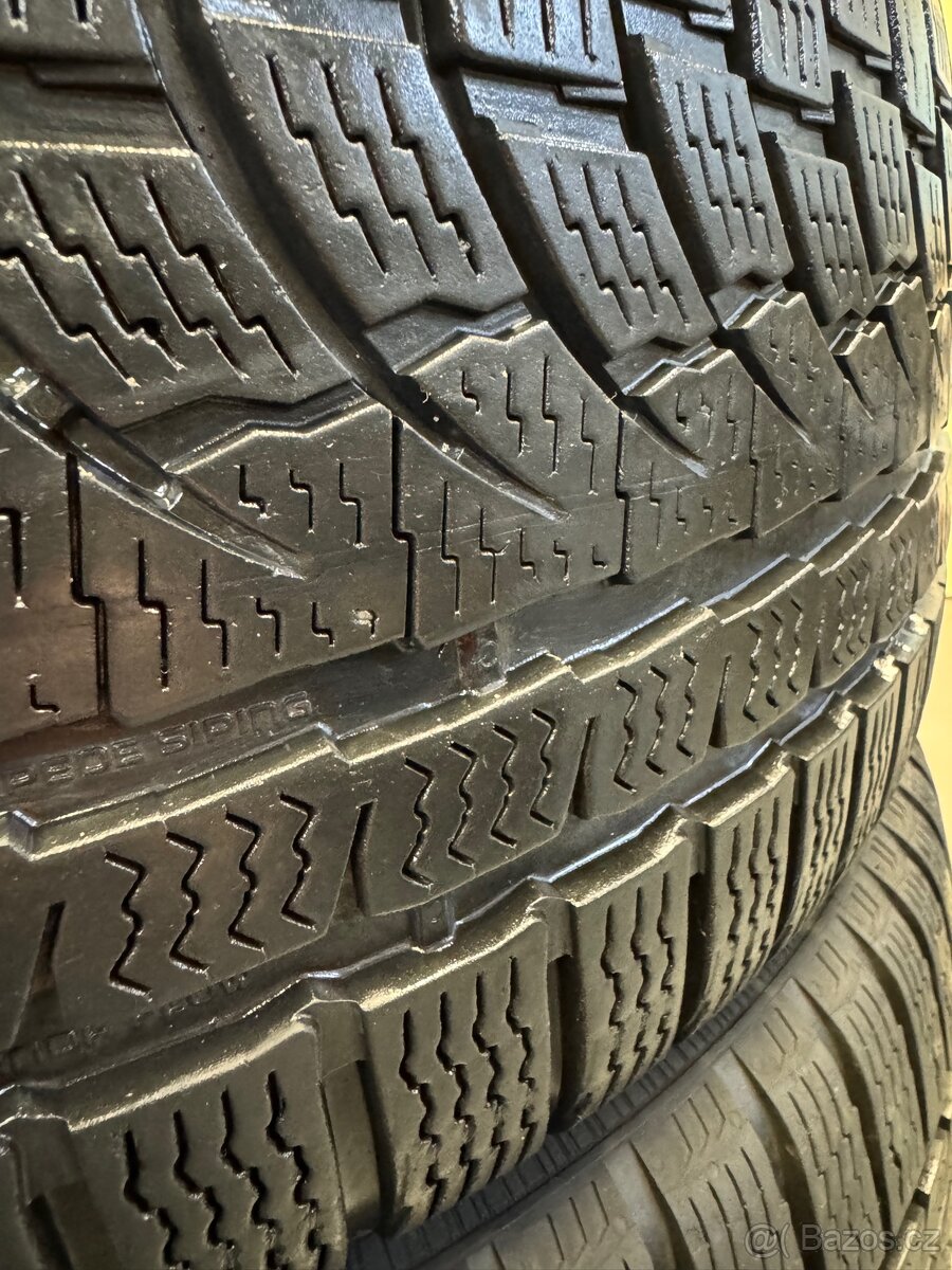 ZIMNÍ PNEU - 225/50 R17 94V, Nokian WR A4 - 2