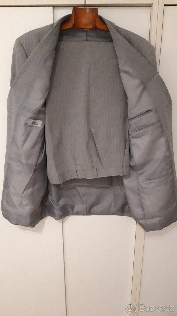 Pánský oblek-světle šedý s proužkem - 2