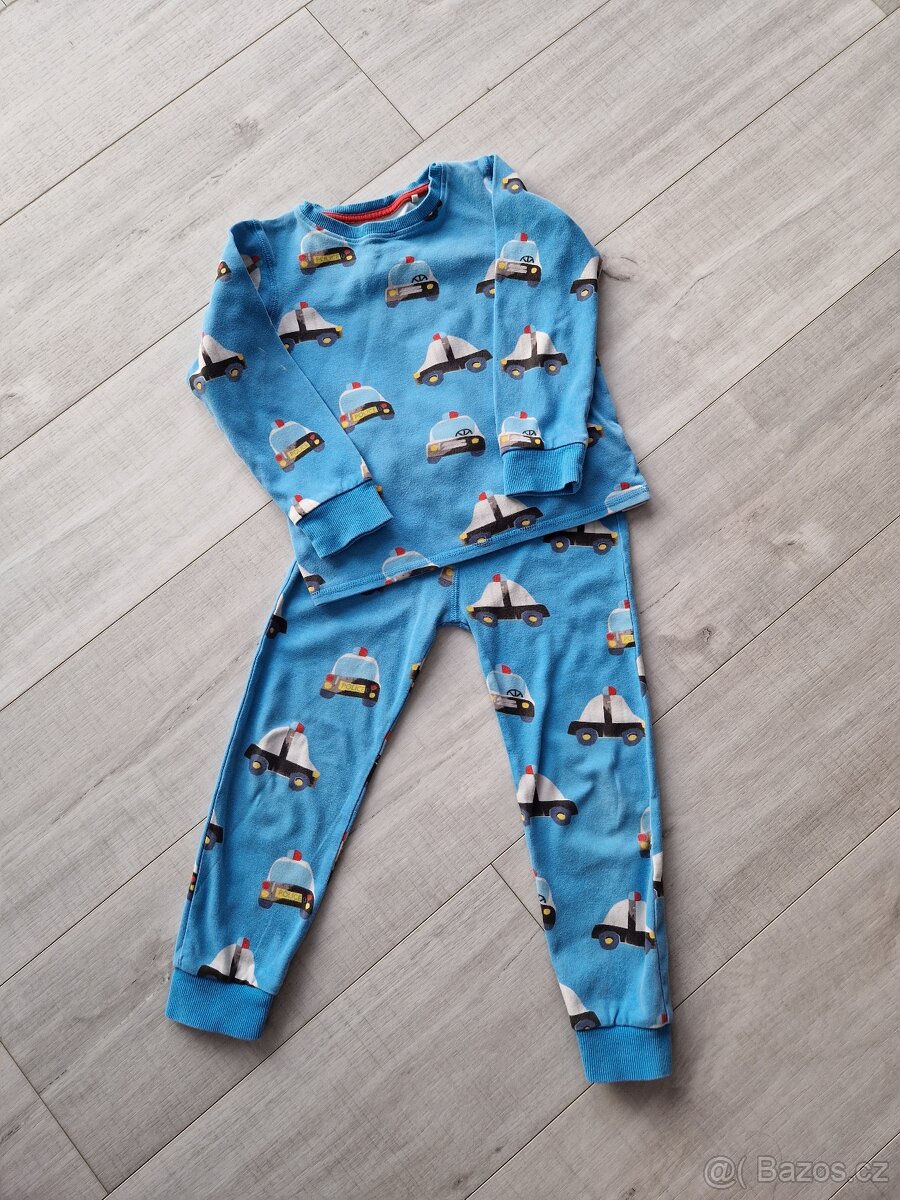 3 pyžama Next, vel.116 - 2