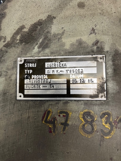 Bruska pilových kotoučů H.S. - 2