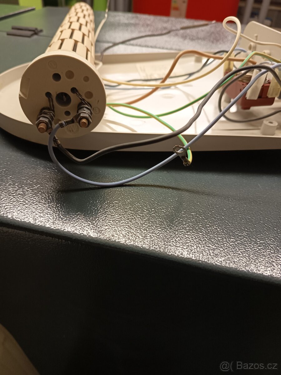 Spodní kryt bojleru OKCEV 200 - 2