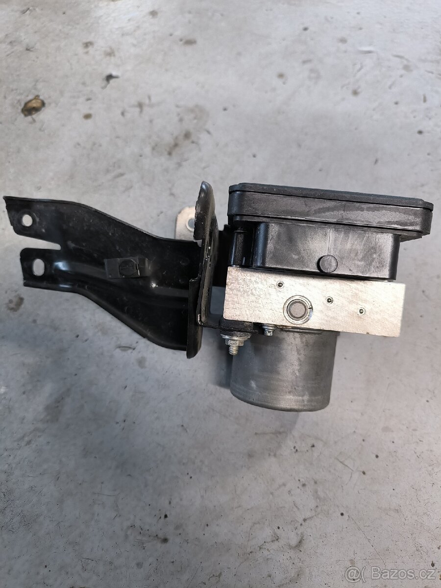 Čerpadlo ABS Škoda fabia 3, 36tkm - 2