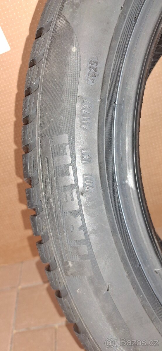 245/45R18 Zimna pneu PIRELLI - 2