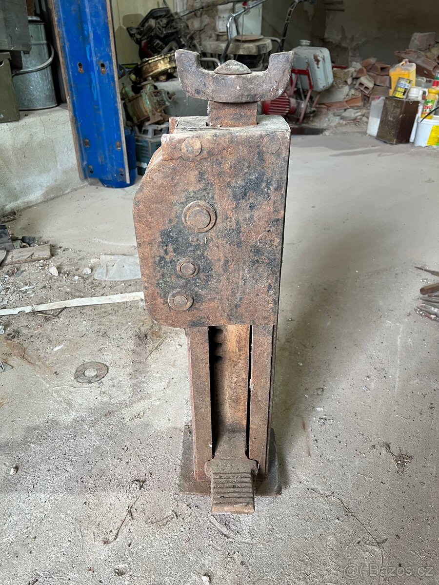 Zeleznicni hever - 2