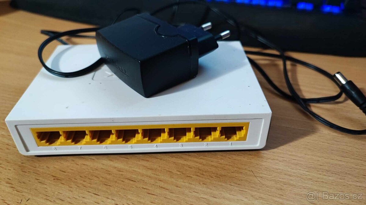 Tp-Link Switch 8 -port - 2