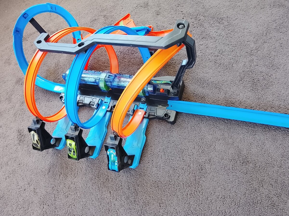 Hot Wheels dráha - 2