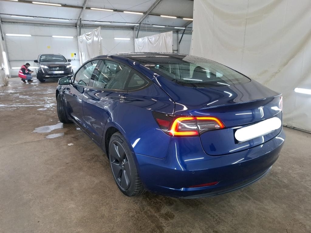 Tesla Model 3 RWD Standard Range - 1874 - 2