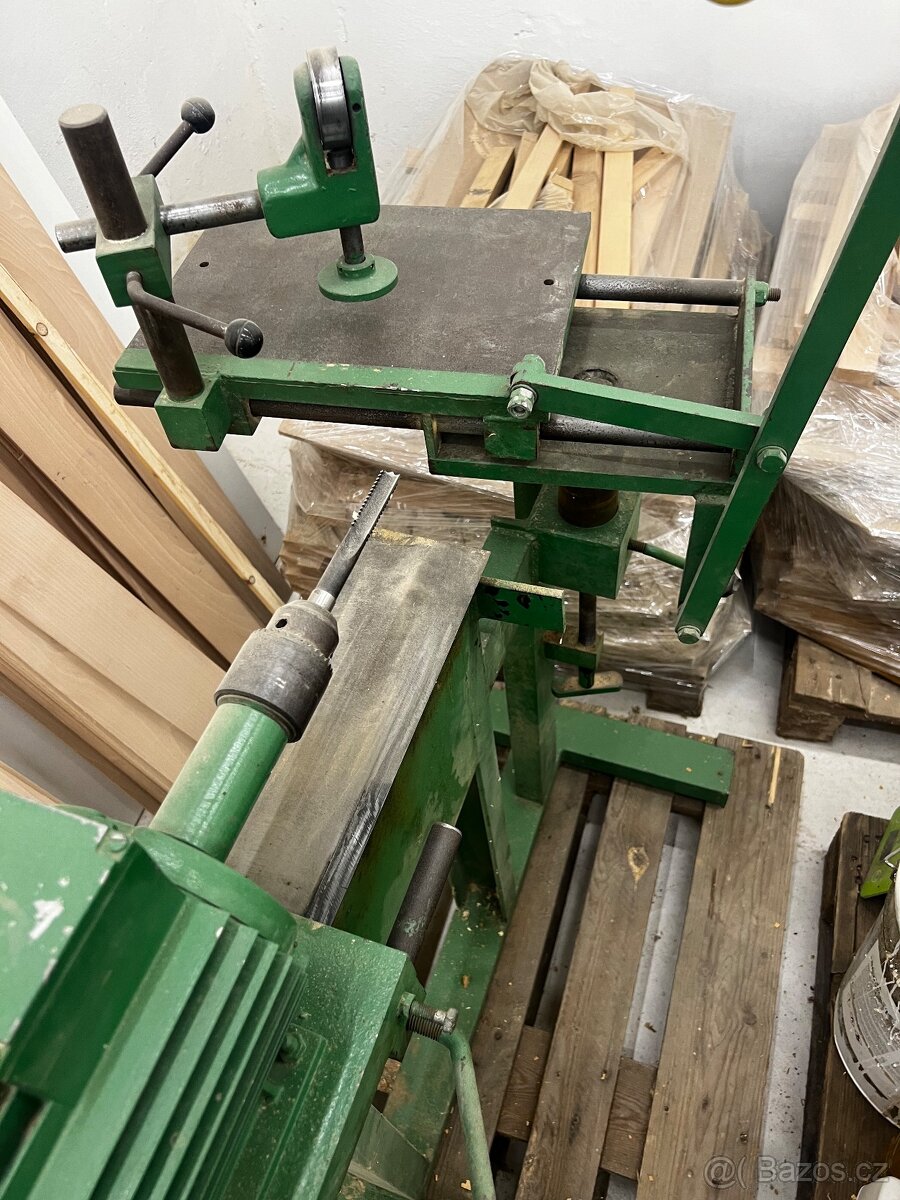 Zámečnická dlabačka - 2