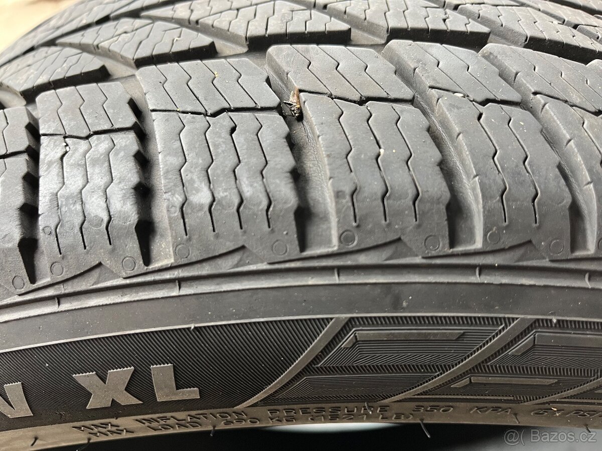 Pneumatiky 215/50 R17 - 2