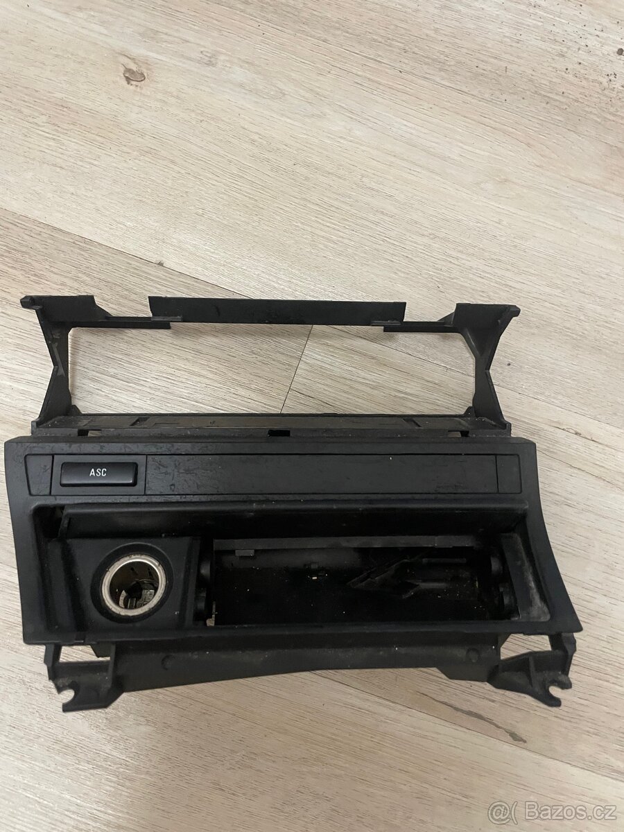 Kastlík s tlačítkem ASC, E46 - 2