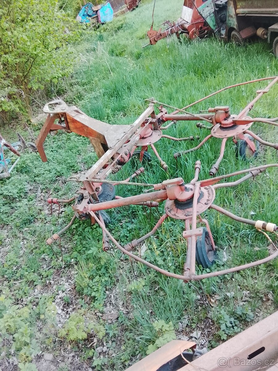 Nahrnovač sena - 2