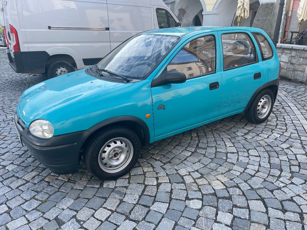 Opel Corsa 1,2 72000km - 2