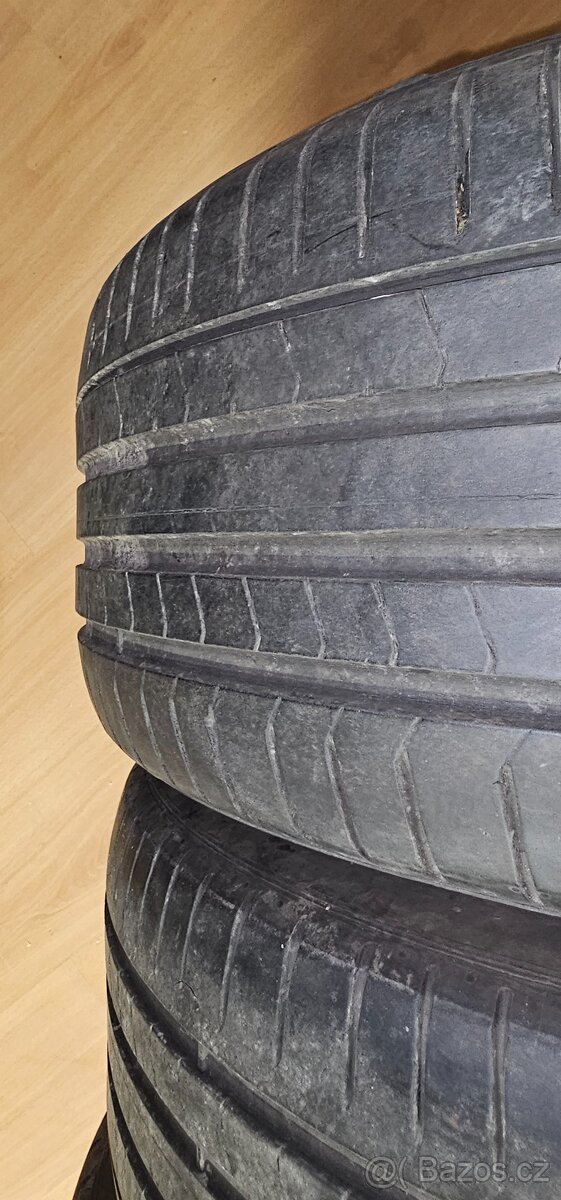 Letní pneu Pirelli P Zero 245 /35 r20 - 2