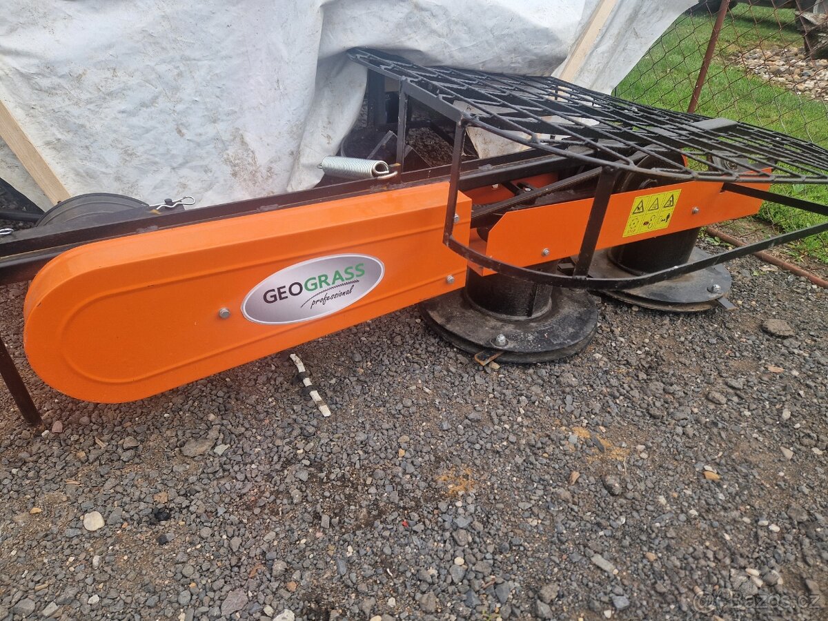 Malotraktor bubnova sekačka - 2
