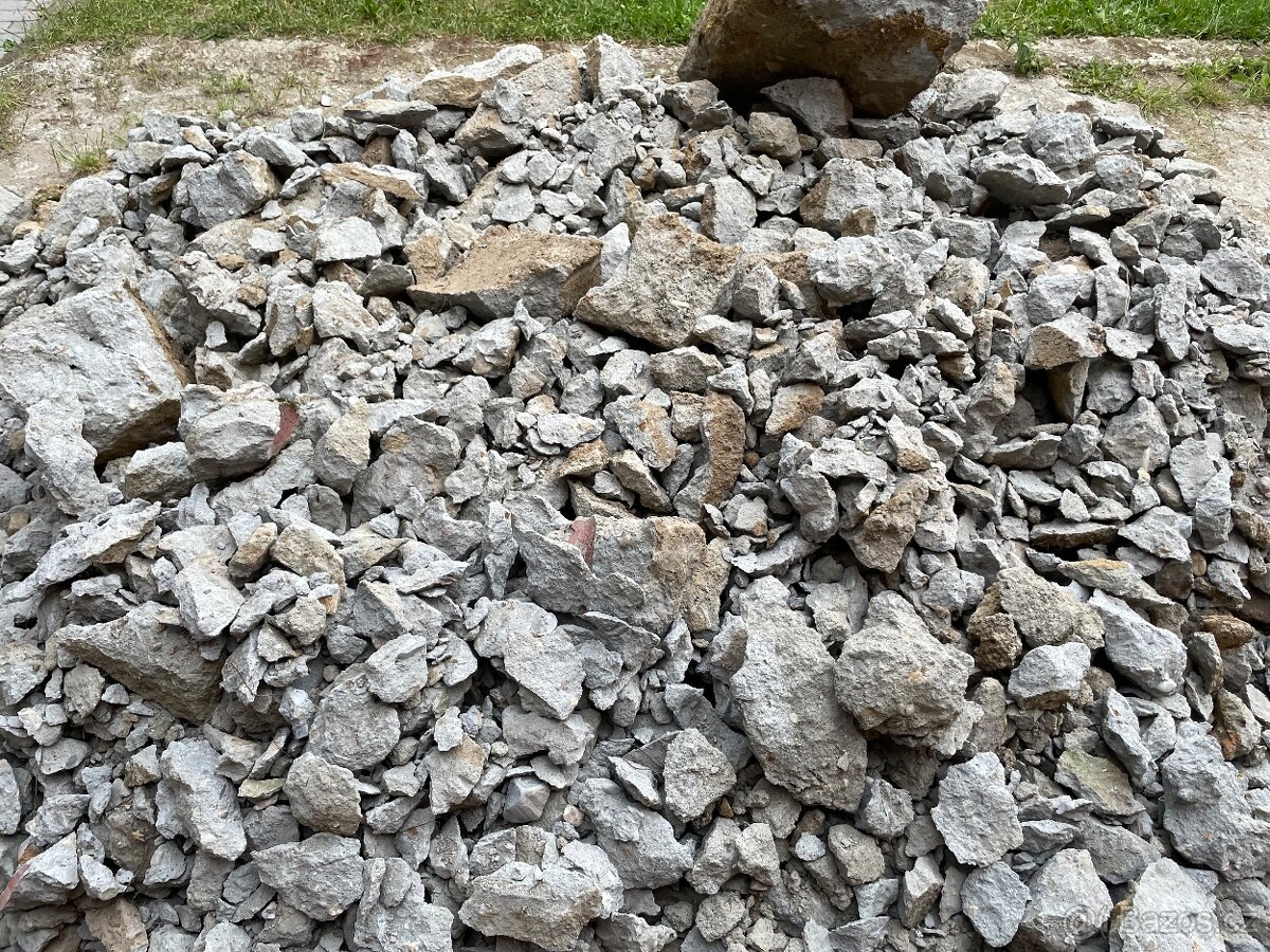 Starý beton za odvoz - 2