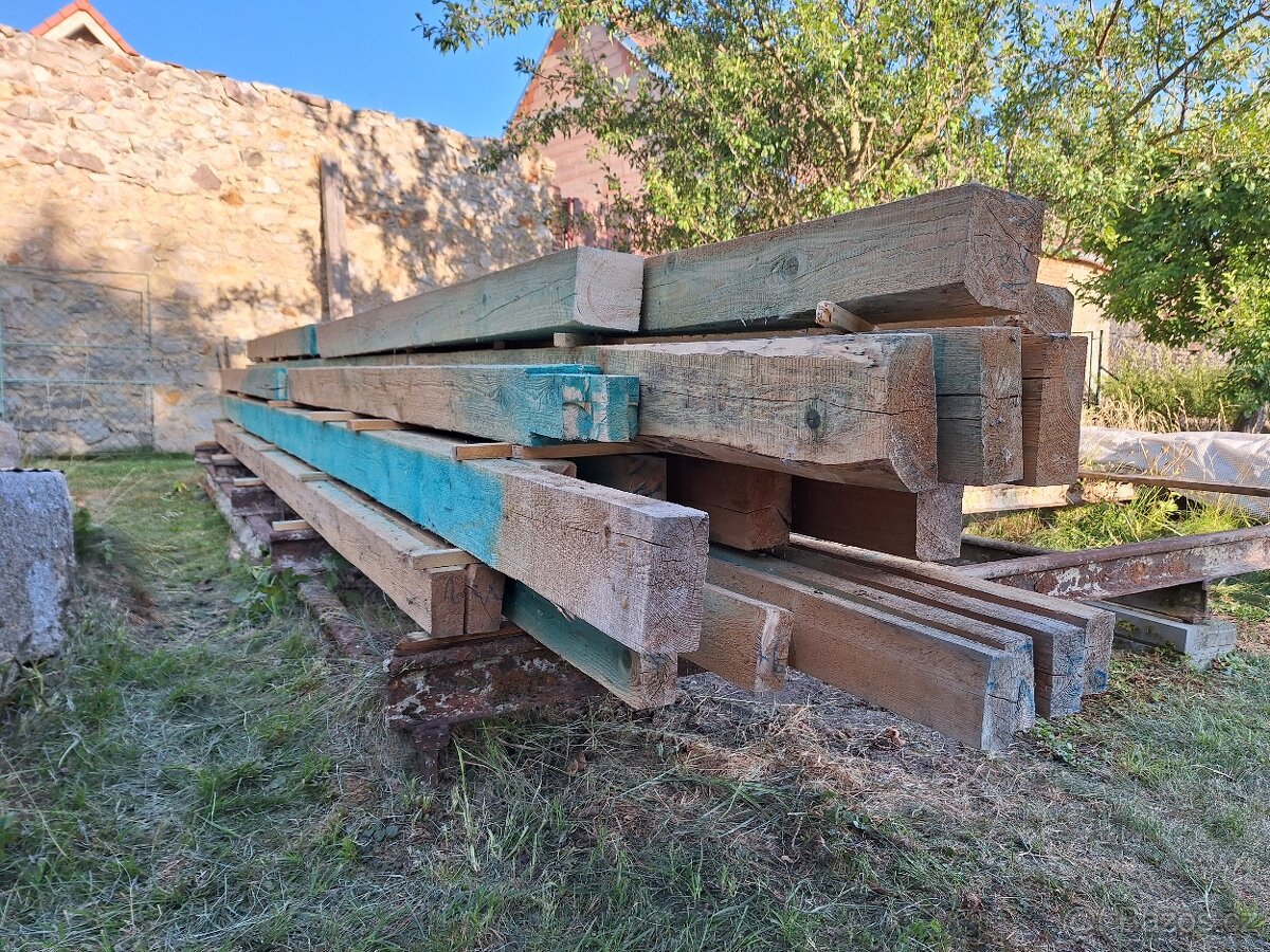 Smrkové trámy - 2
