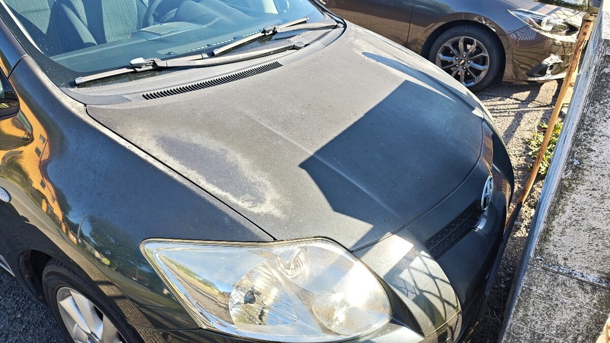 Toyota Auris 1,6 - 2