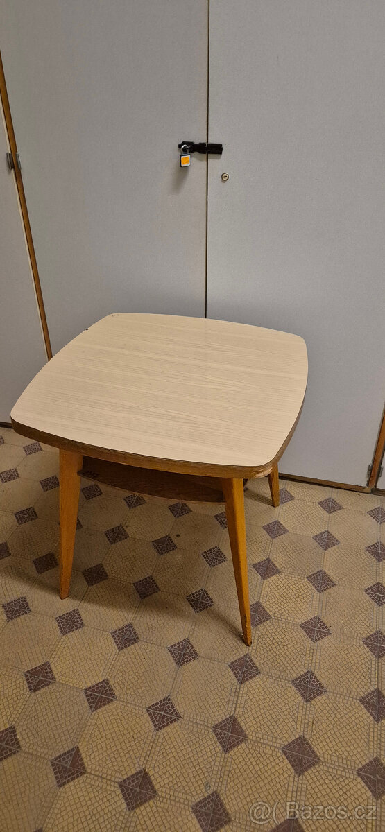 Retro konferenční stolek - 2